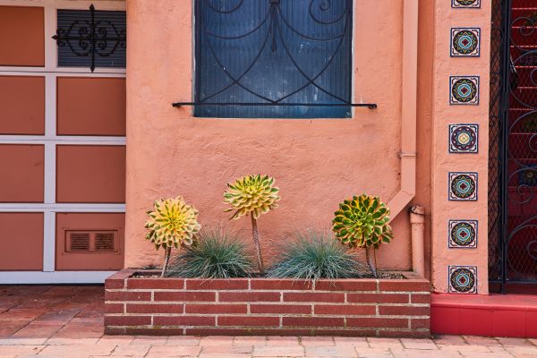 Brick Planter Installation in Antioch